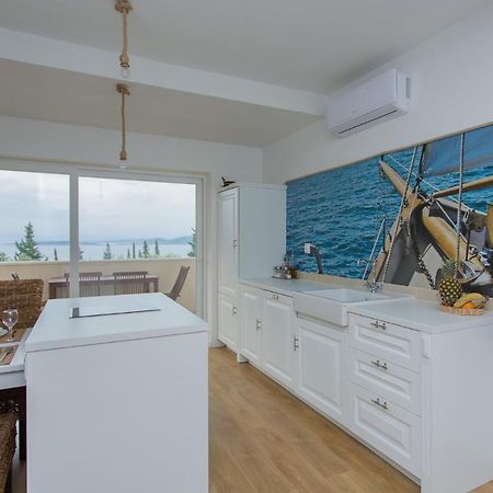Captain'S Apartment ราชิตเช ภายนอก รูปภาพ